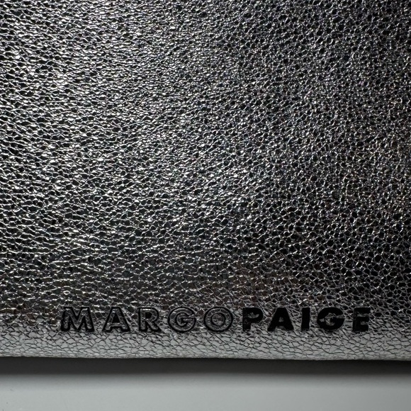 Margo Paige metallic silver make up bag - Picture 6 of 12